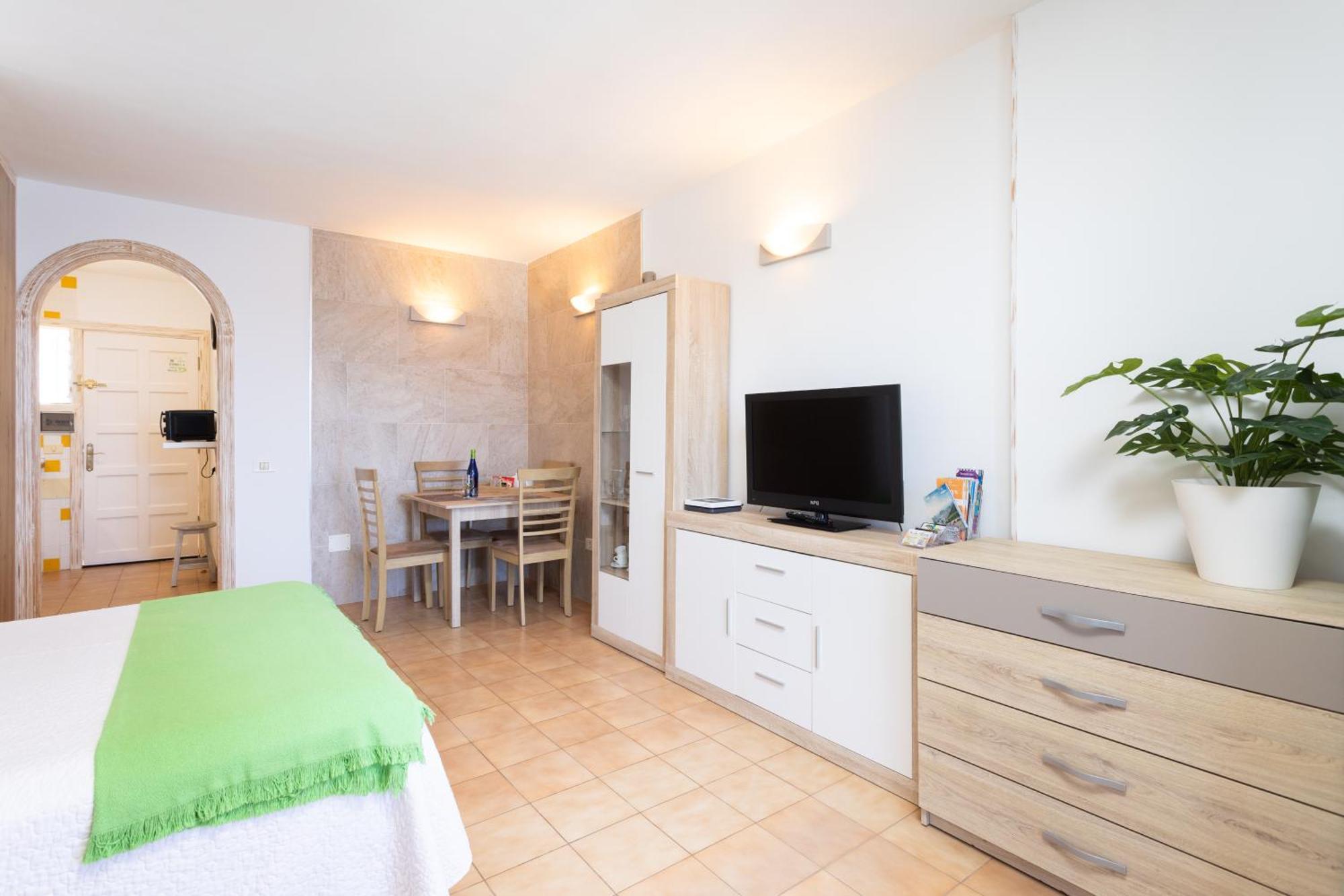 Cozy Seafront Studio With Balcony & Ocean Views San Marcos  Екстериор снимка