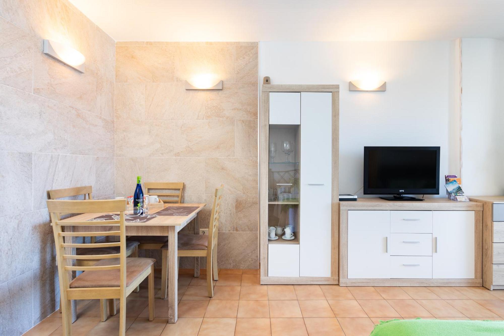 Cozy Seafront Studio With Balcony & Ocean Views San Marcos  Екстериор снимка